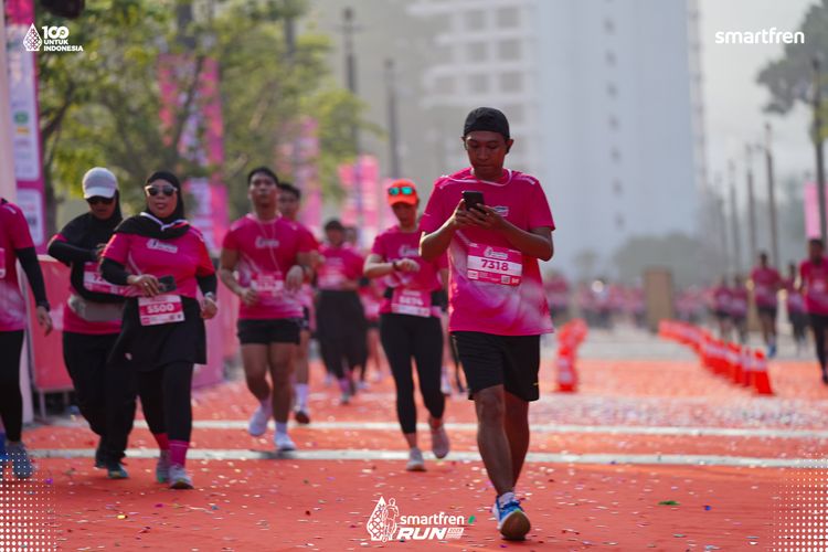Race photo from Smartfren Run 2025 