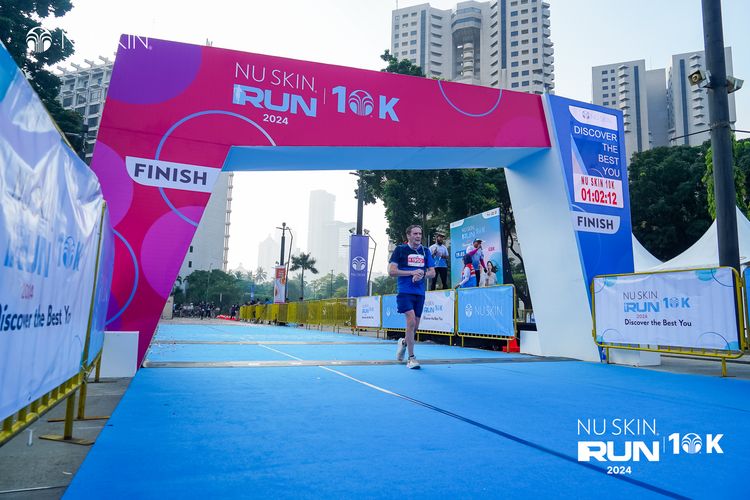 Race photo from Nu Skin Run 10K