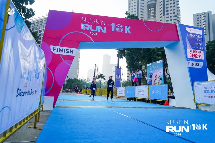 Race photo from Nu Skin Run 10K