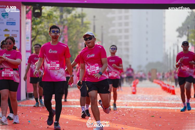 Race photo from Smartfren Run 2025 