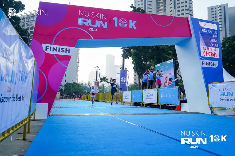Race photo from Nu Skin Run 10K
