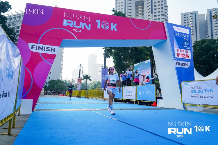 Race photo from Nu Skin Run 10K