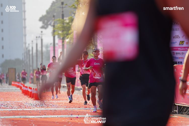 Race photo from Smartfren Run 2025 