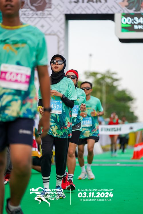 Race photo from Arutmin Borneo Run 2024