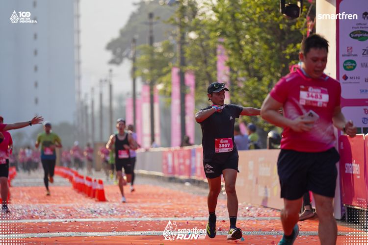 Race photo from Smartfren Run 2025 