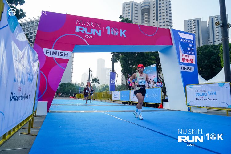 Race photo from Nu Skin Run 10K
