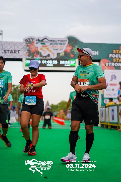 Race photo from Arutmin Borneo Run 2024