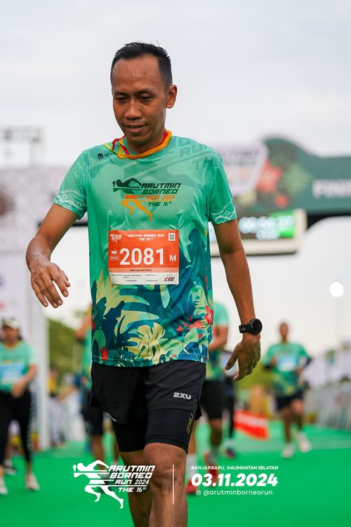 Race photo from Arutmin Borneo Run 2024