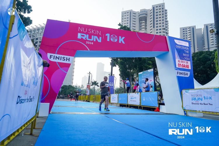 Race photo from Nu Skin Run 10K