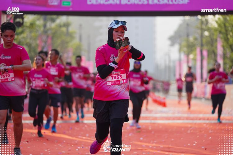 Race photo from Smartfren Run 2025 