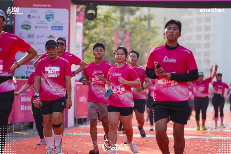 Race photo from Smartfren Run 2025 