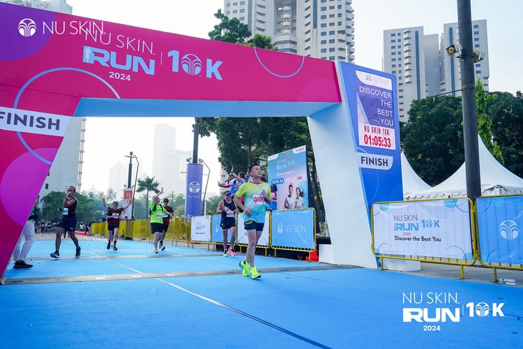 Race photo from Nu Skin Run 10K