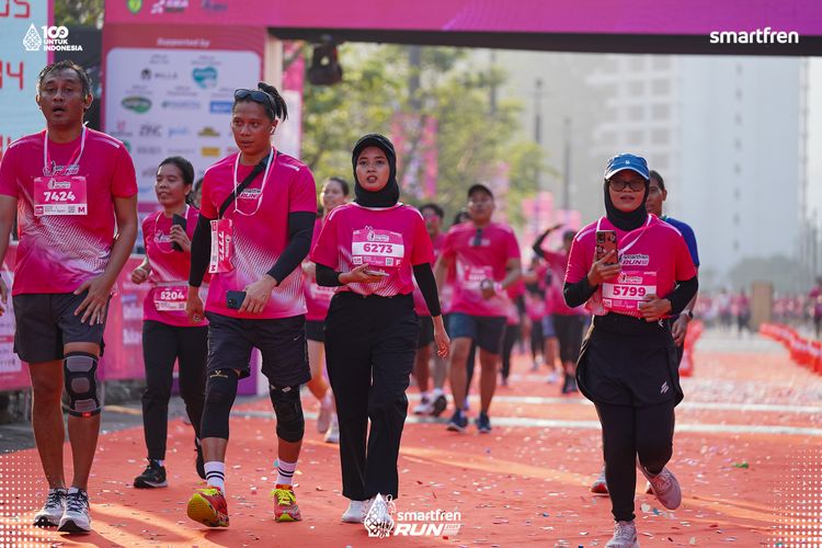 Race photo from Smartfren Run 2025 