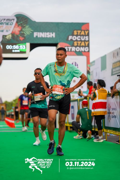 Race photo from Arutmin Borneo Run 2024