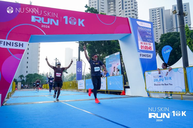 Race photo from Nu Skin Run 10K