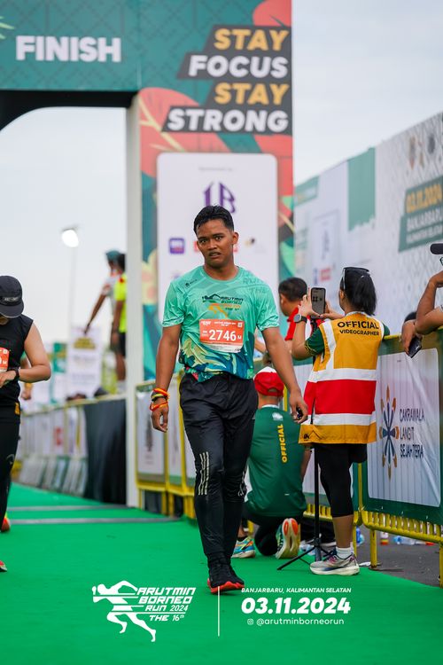 Race photo from Arutmin Borneo Run 2024