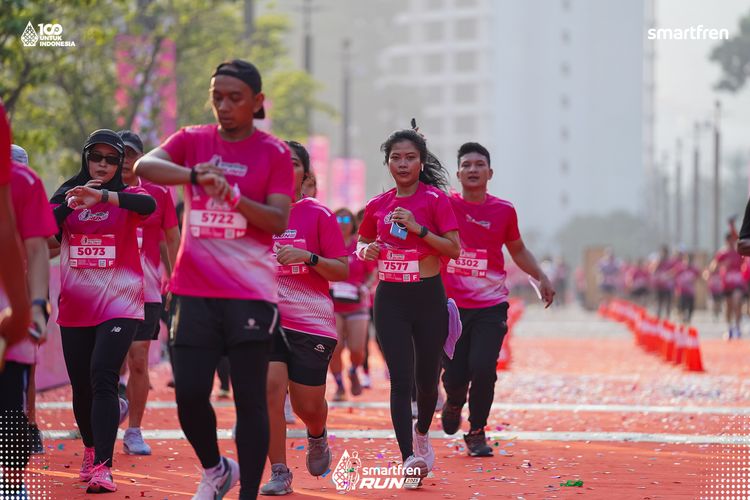 Race photo from Smartfren Run 2025 