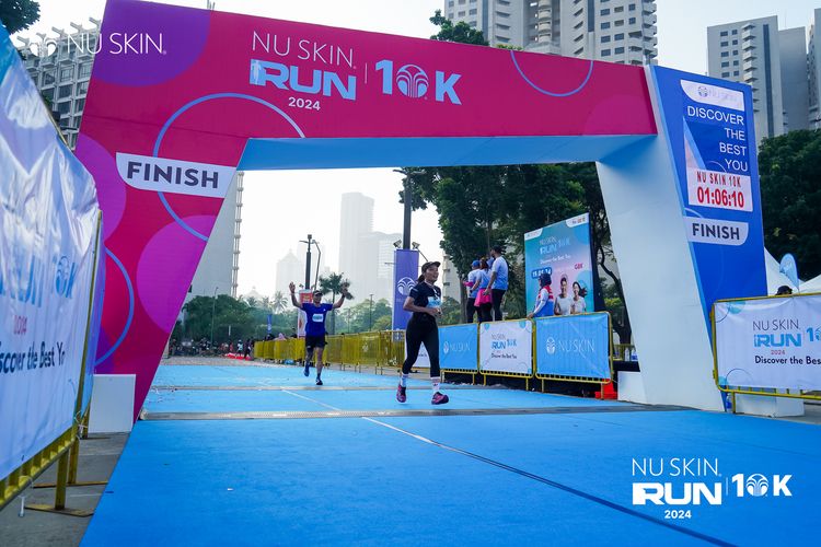 Race photo from Nu Skin Run 10K