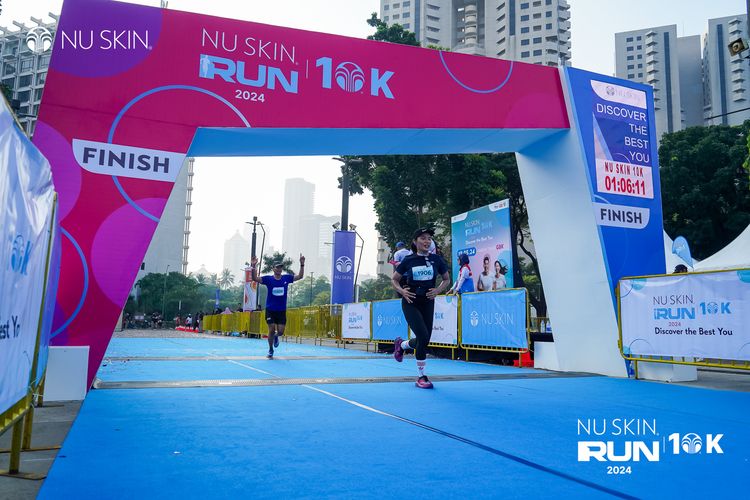 Race photo from Nu Skin Run 10K