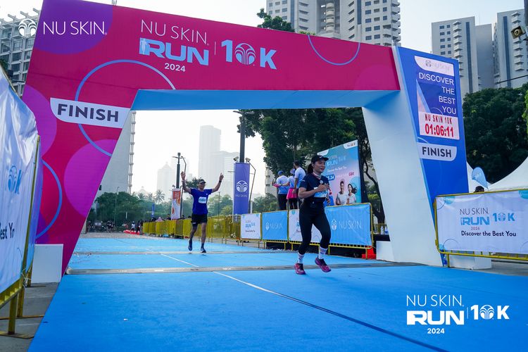 Race photo from Nu Skin Run 10K