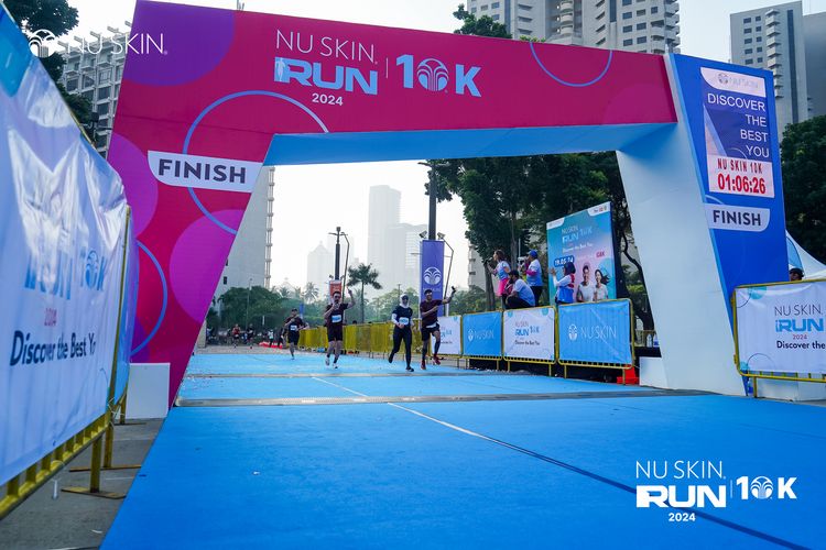 Race photo from Nu Skin Run 10K