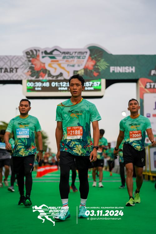 Race photo from Arutmin Borneo Run 2024