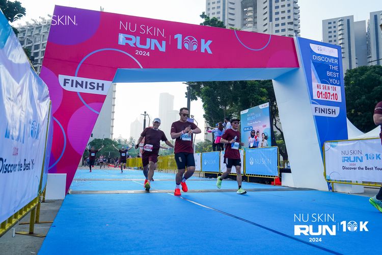 Race photo from Nu Skin Run 10K