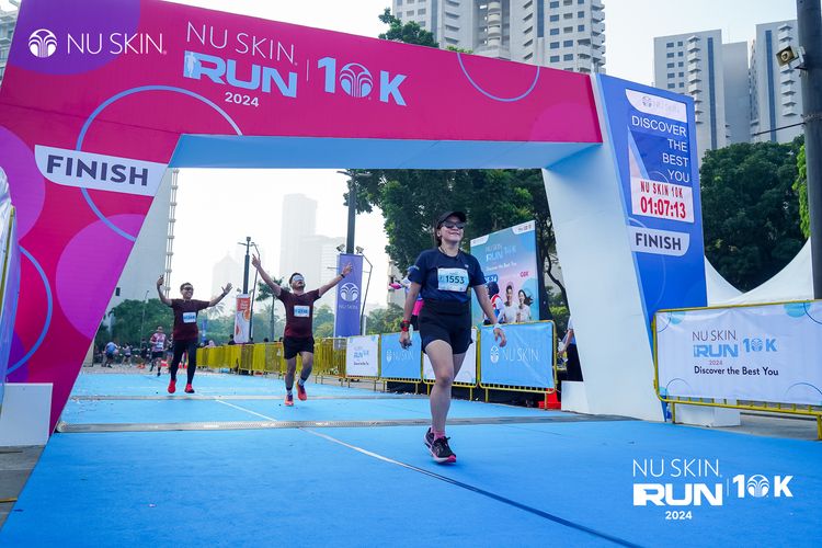 Race photo from Nu Skin Run 10K
