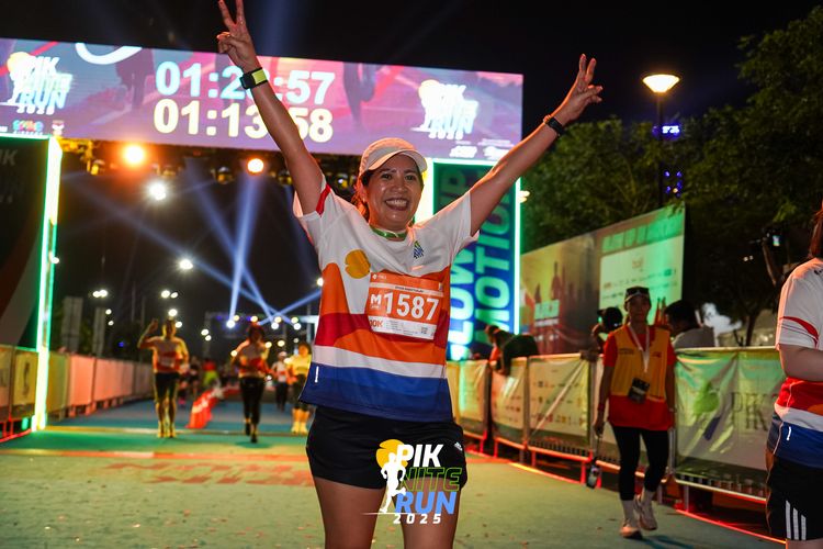 Race photo from PIK NITE RUN 2025