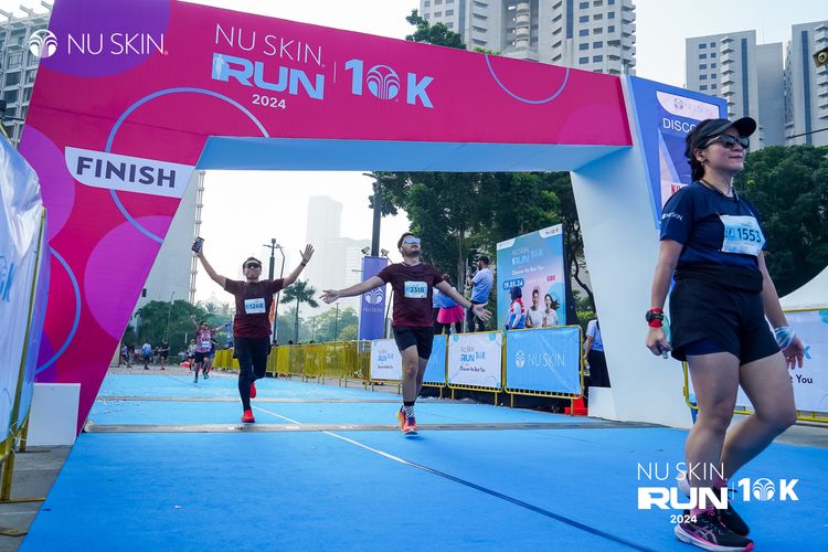 Race photo from Nu Skin Run 10K
