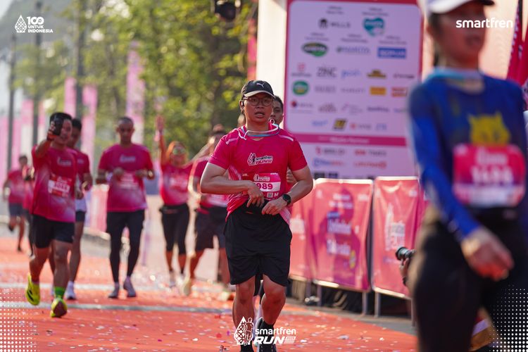 Race photo from Smartfren Run 2025 