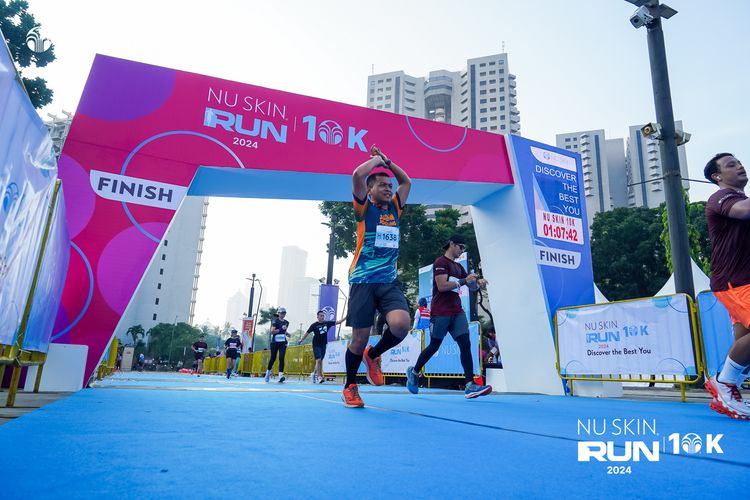 Race photo from Nu Skin Run 10K