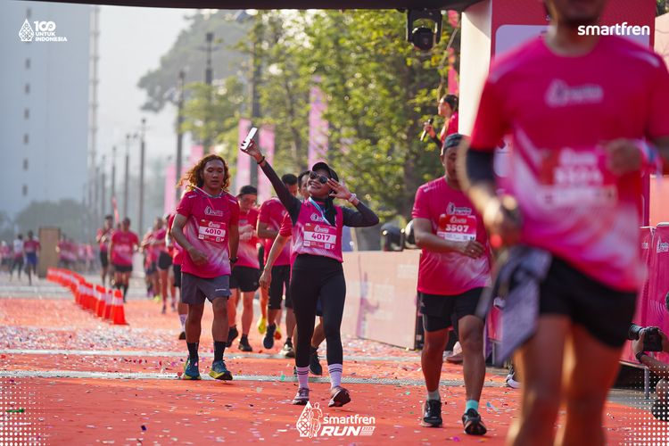 Race photo from Smartfren Run 2025 