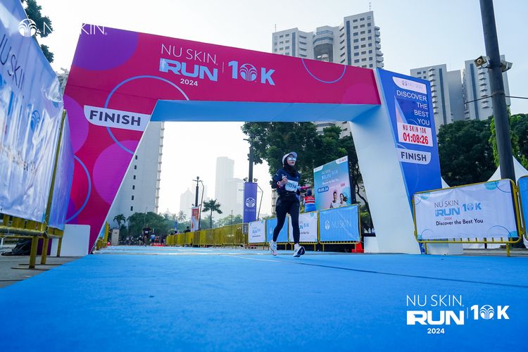 Race photo from Nu Skin Run 10K