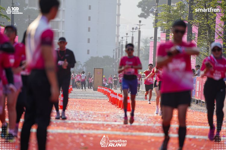 Race photo from Smartfren Run 2025 