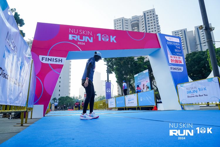 Race photo from Nu Skin Run 10K