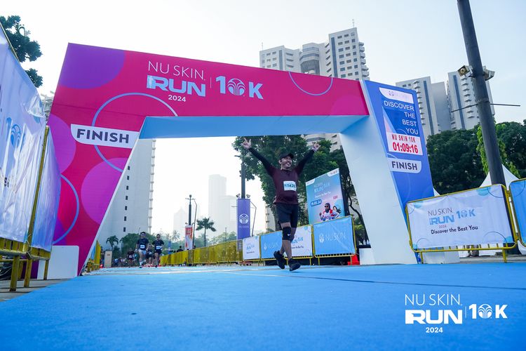 Race photo from Nu Skin Run 10K
