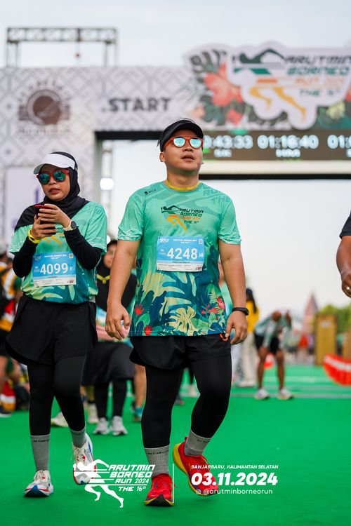 Race photo from Arutmin Borneo Run 2024