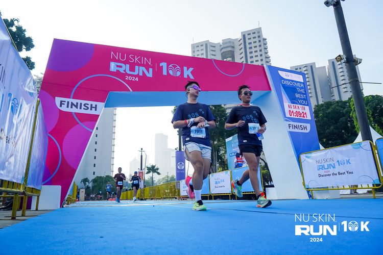 Race photo from Nu Skin Run 10K