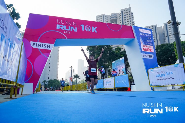 Race photo from Nu Skin Run 10K