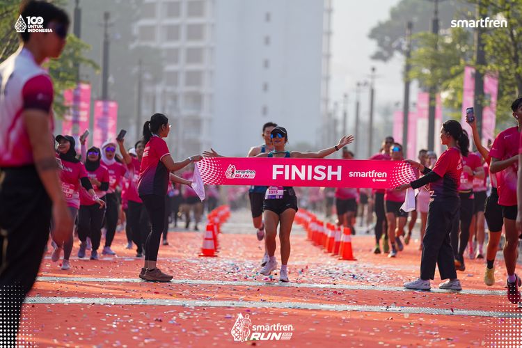Race photo from Smartfren Run 2025 