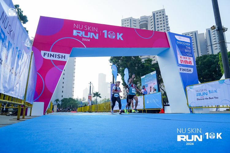 Race photo from Nu Skin Run 10K