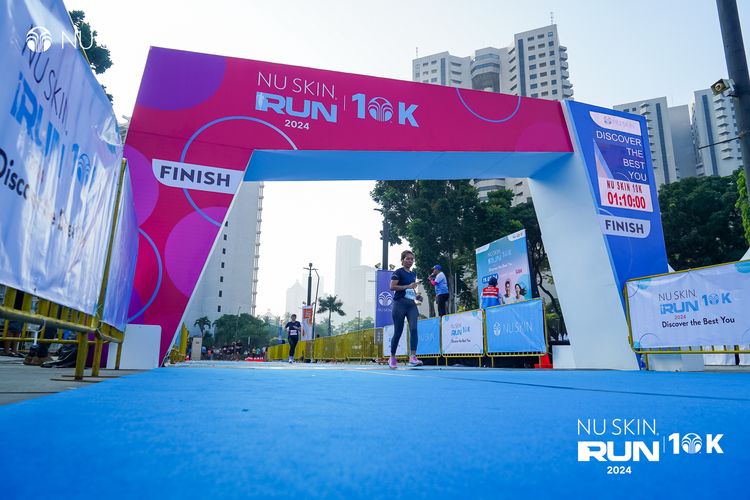 Race photo from Nu Skin Run 10K