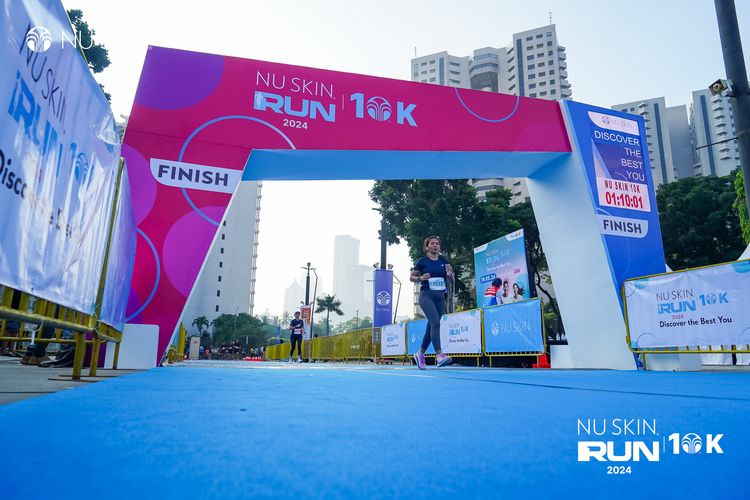Race photo from Nu Skin Run 10K
