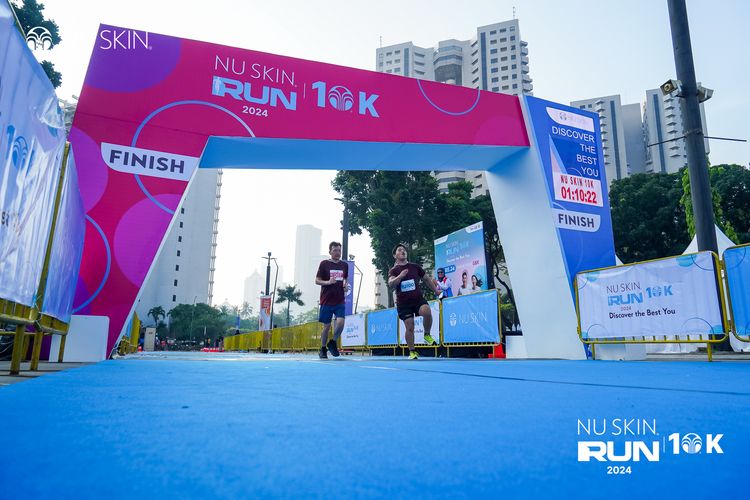 Race photo from Nu Skin Run 10K