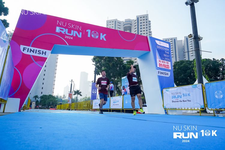 Race photo from Nu Skin Run 10K