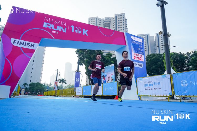 Race photo from Nu Skin Run 10K