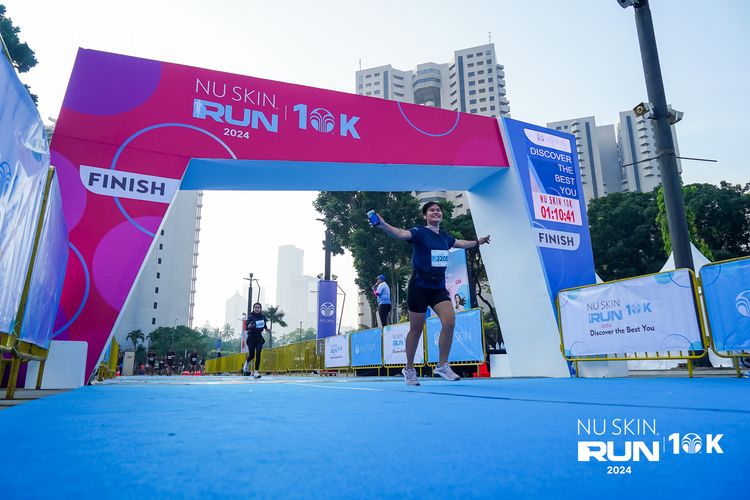Race photo from Nu Skin Run 10K