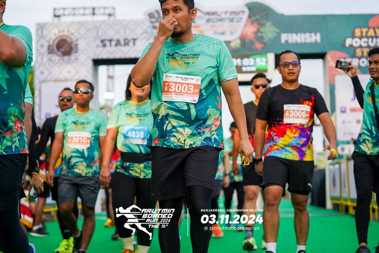 Race photo from Arutmin Borneo Run 2024