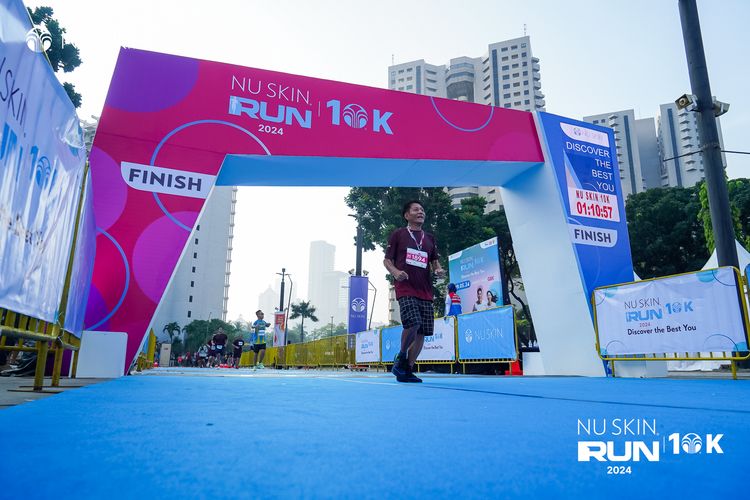 Race photo from Nu Skin Run 10K